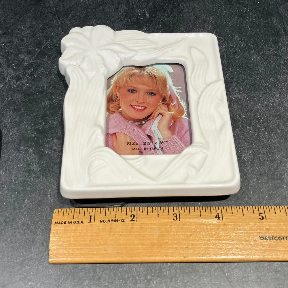 Unbranded vintage set